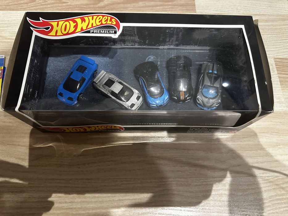 Набір HotWheels.