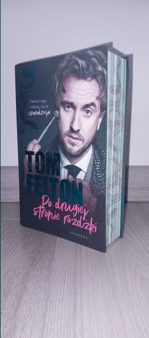 Biografia Toma Feltona "Po drugiej stronie różdzki".