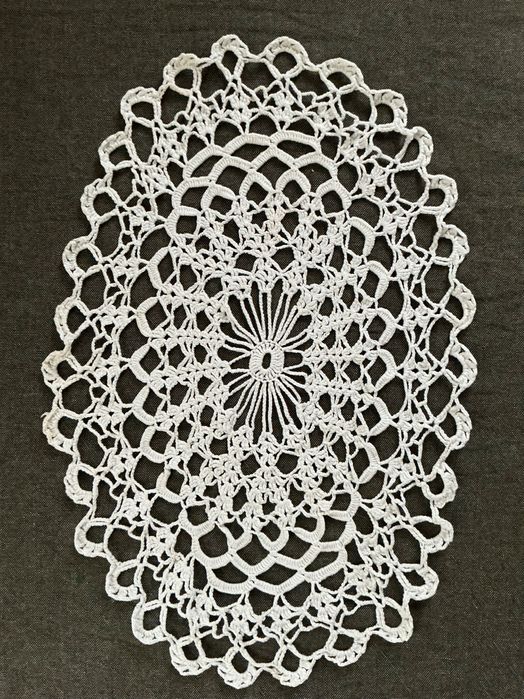 Serwetka  , duźy way or, rękodzieło, srednica ok.30 cm