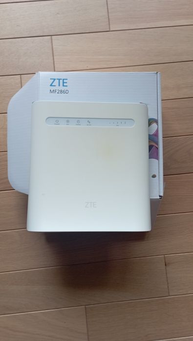 Router ZTE MF286D