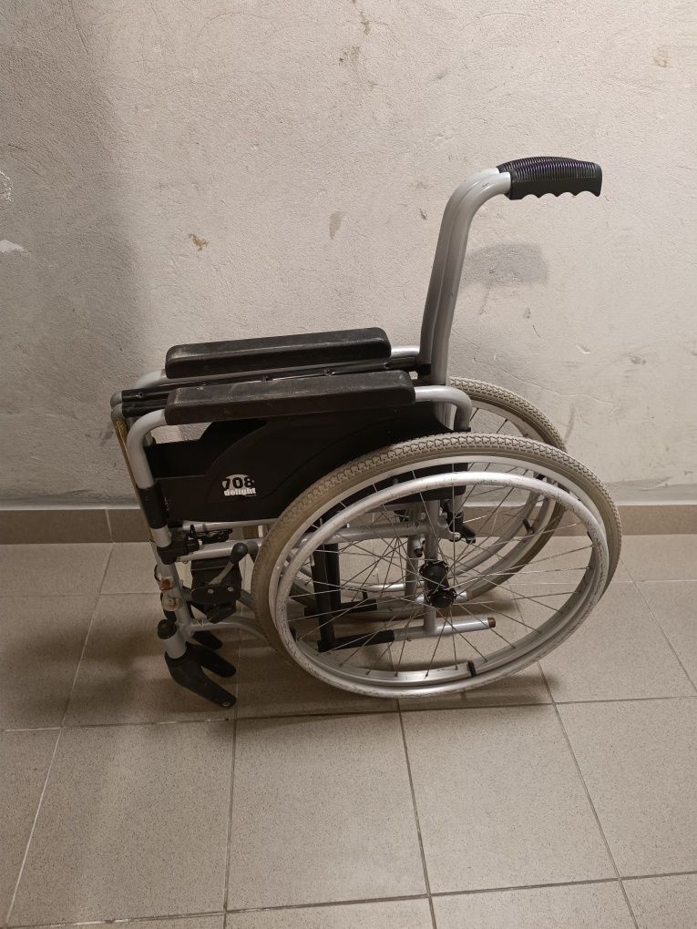 Części wózek inwalidzki Vermeiren 708 Delight rama koła podłokietniki