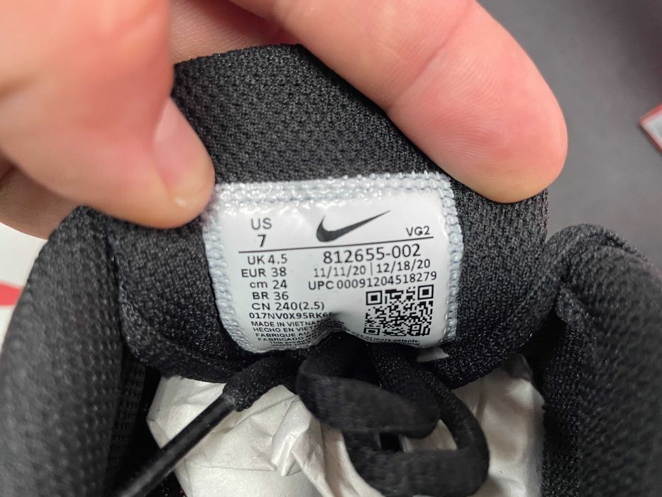 Женские кроссовки Nike Tanjun ОРИГИНАЛ 812655-002