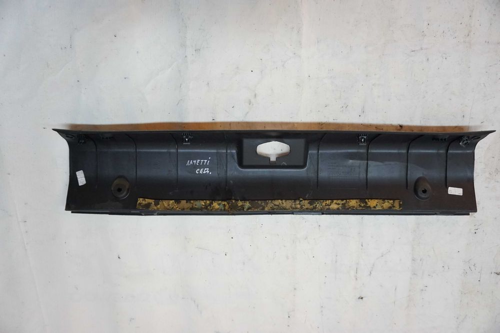 Накладка задньої панелі Chevrolet Lacetti\Шевроле Лачетті Седан