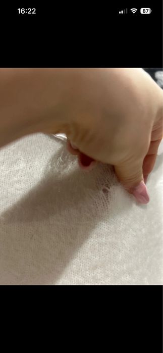 Biały sweter damski (OPIS!)