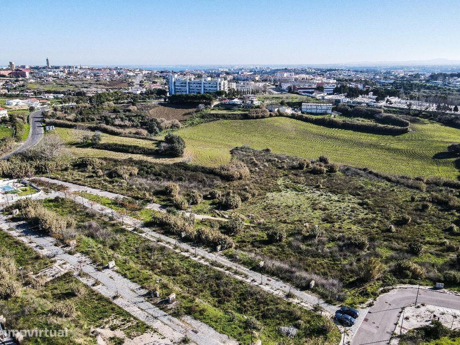 Terreno com 30339m2, Costas de Cão