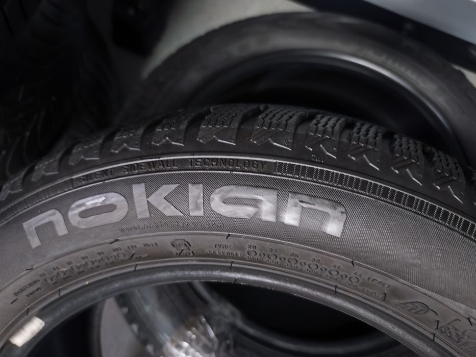 Шини  205/55 R16 Nokian
