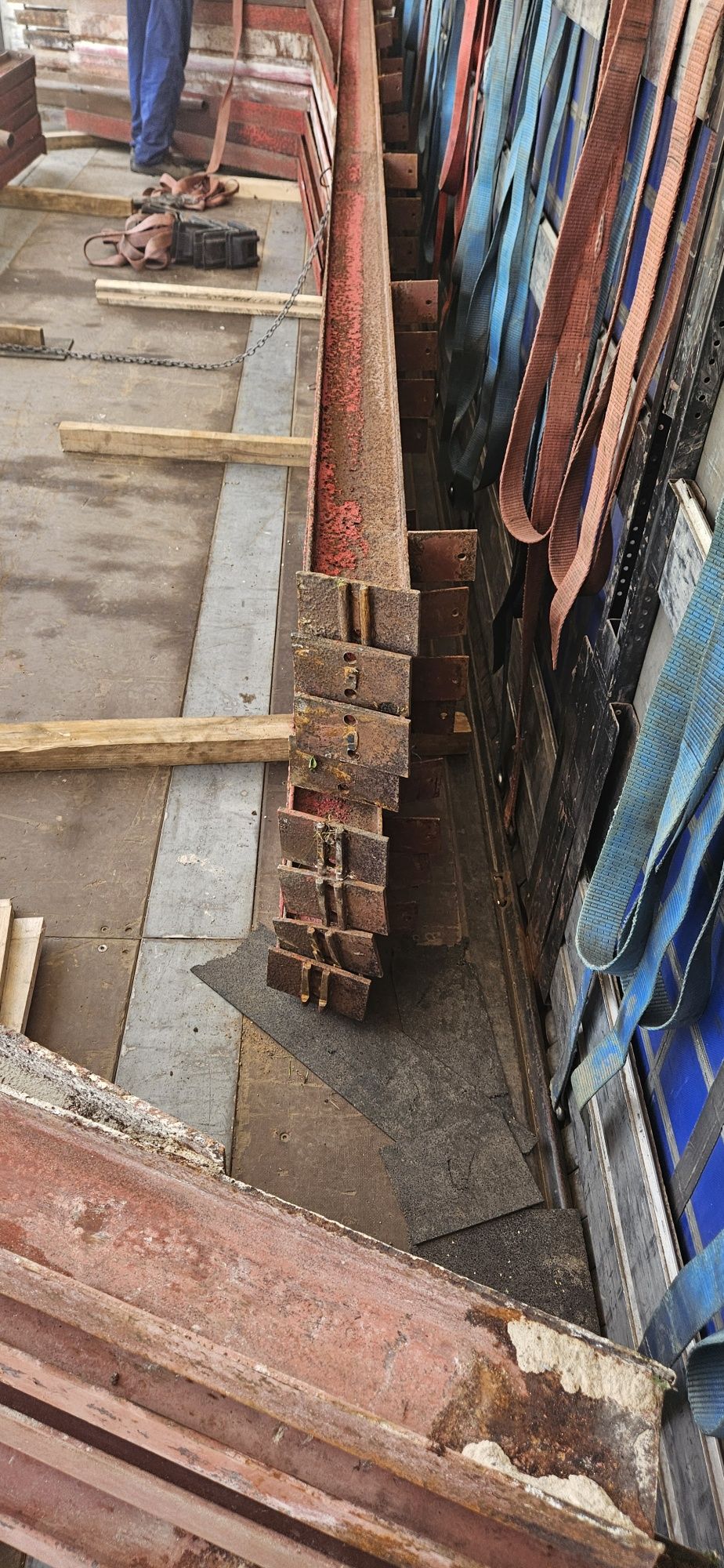Konstrukcja stalowa Hala 10.40x30m