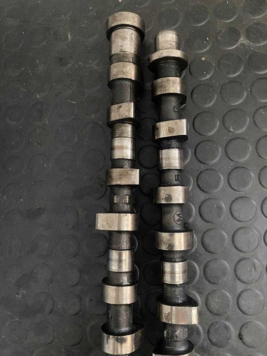 Розподільчий вал Распредвал Nissan navara d40 pathfinder r51