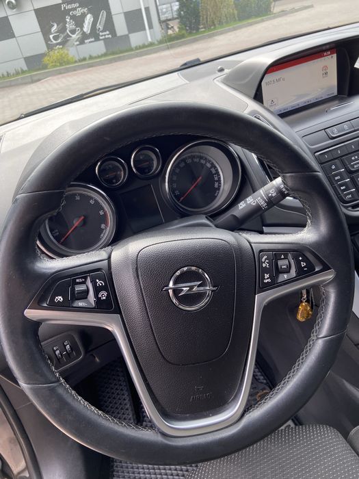 Opel Zafira C Taurer