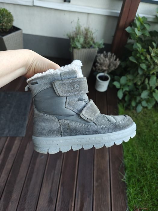 Buty zimowe  trzewiki kozaki superfit rozmiar 31