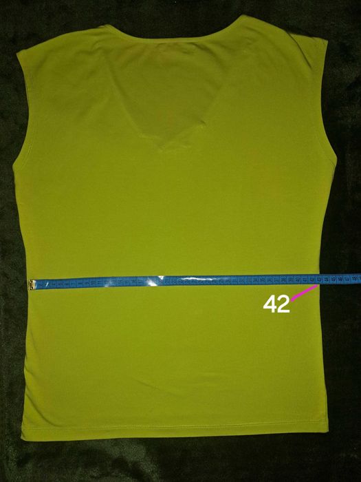 T-shirt oliwkowy bluzka Mohito