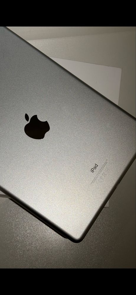 Apple iPad 6th 32gb