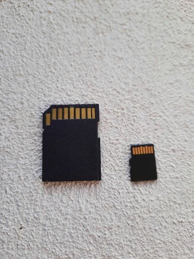 Cartão SD de 4Gb com adaptador