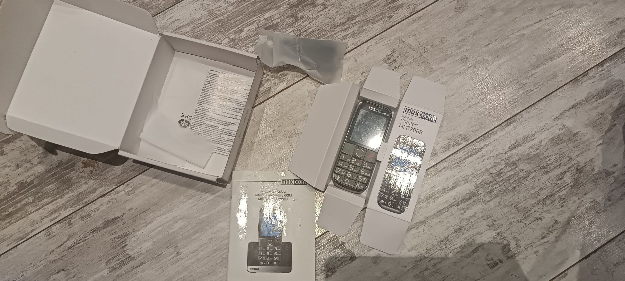 MAXCOM Comfort MM720BB
