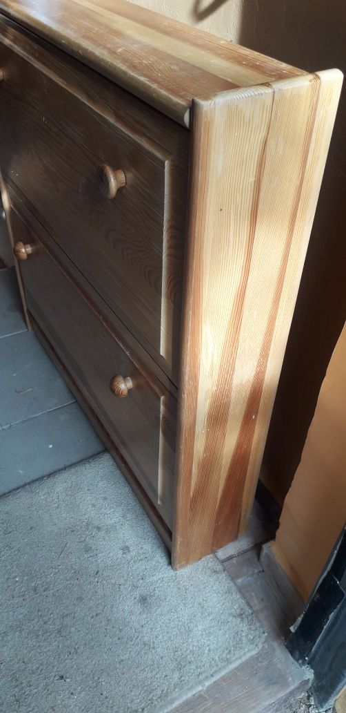 Szafka na.   buty