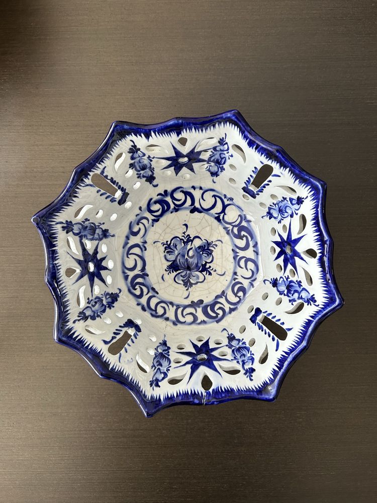 Peça decorativa pintada à mão