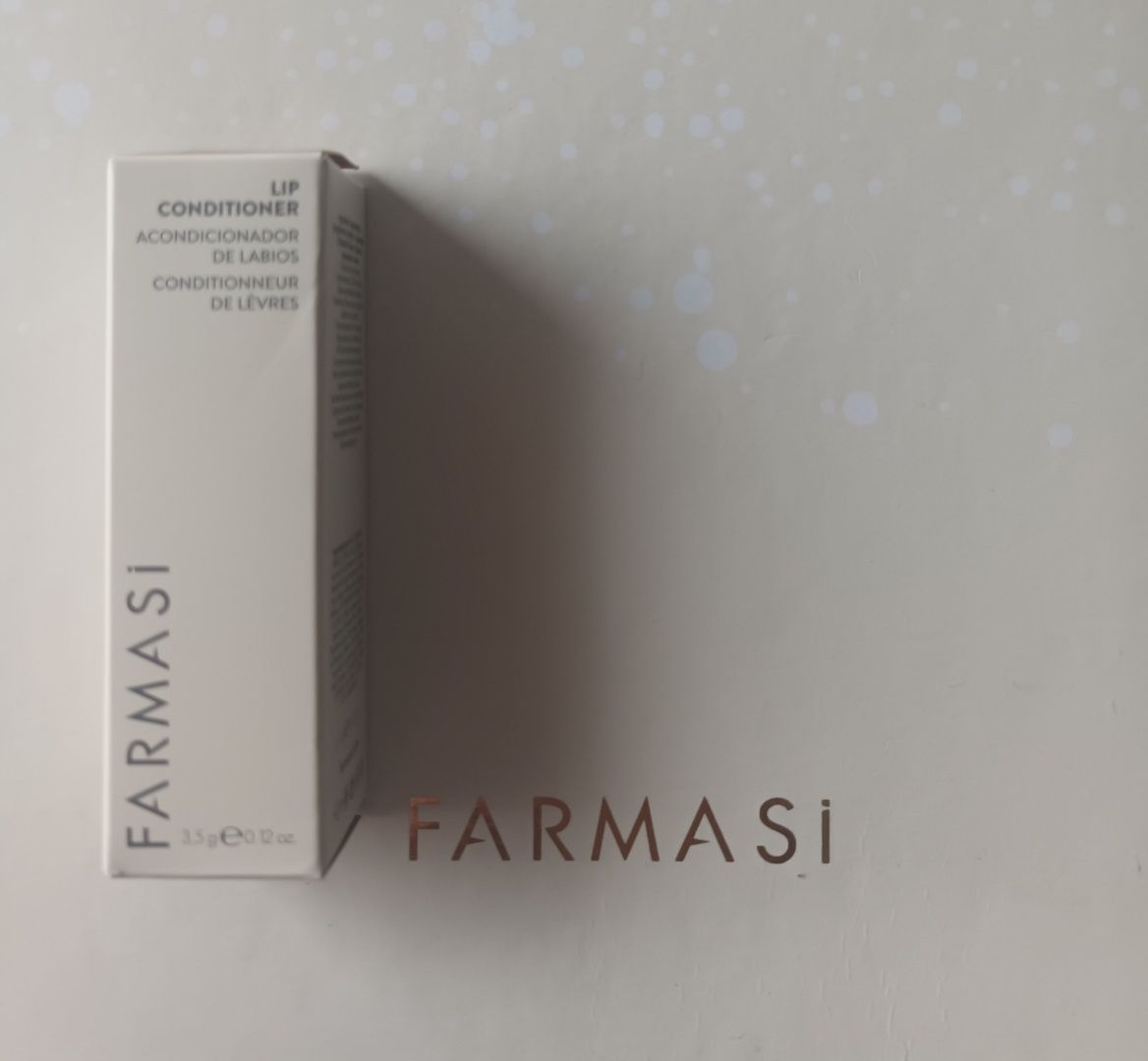 Pomadka do ust Farmasi