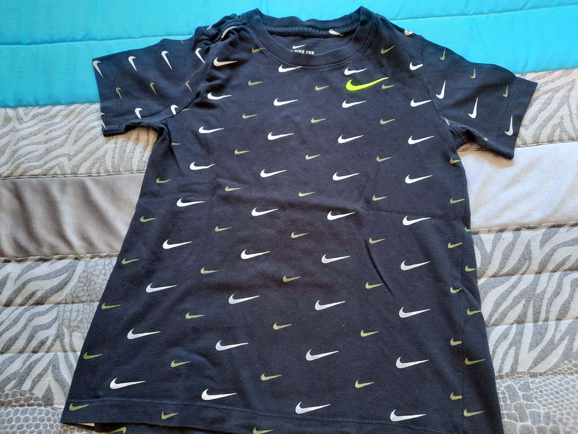 T' Shirt Nike Menino - 8 Anos