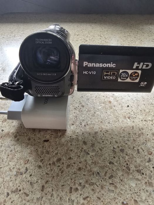 Продам відеокамеру Panasonic