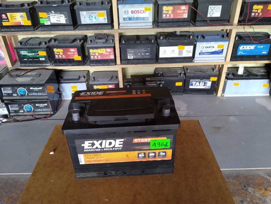 Akumulator Marina, Łódź / Ponton z atestem