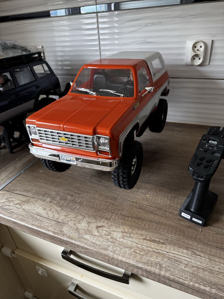 FMS FCX10 1/10 Chevrolet Blazer K5 RC zdalnie sterowany 1:10 jak nowy