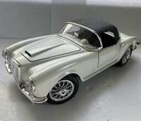 Model samochodu w skali 1:18 Lancia Aurelia Bburago Burago