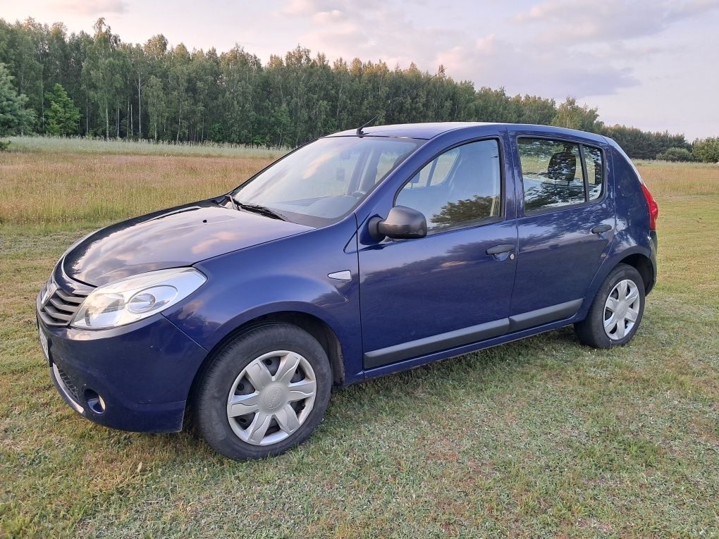 Sprzedam Dacia Sandero 1.4MPI+ gaz+hak