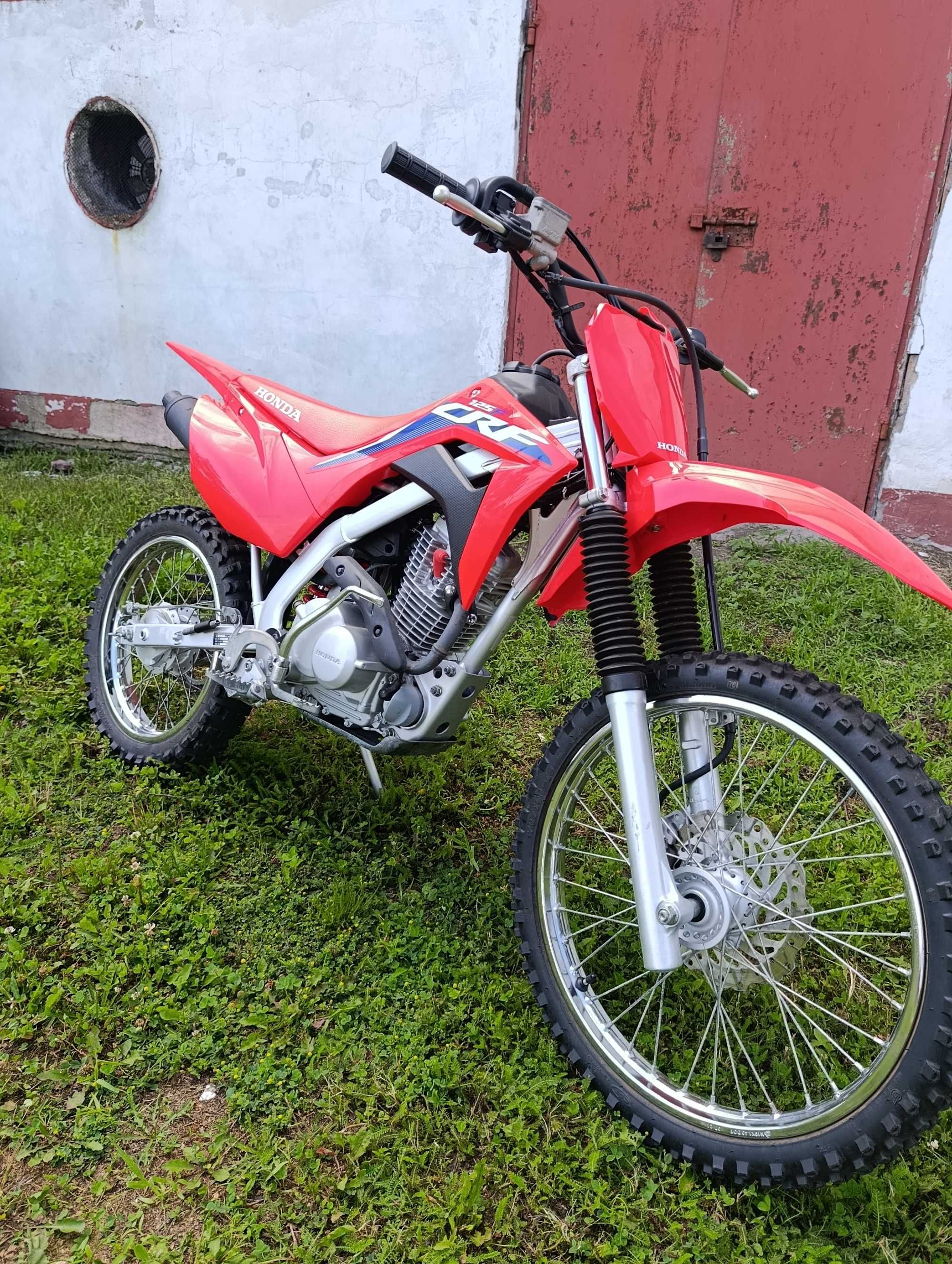 Sprzedam hondę crf125f