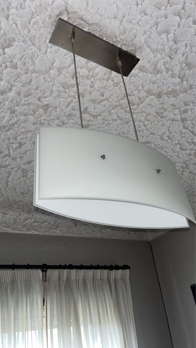 Candeeiro de teto suspenso