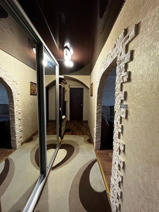 Продам 3х кімнатну квартиру в Олександрії