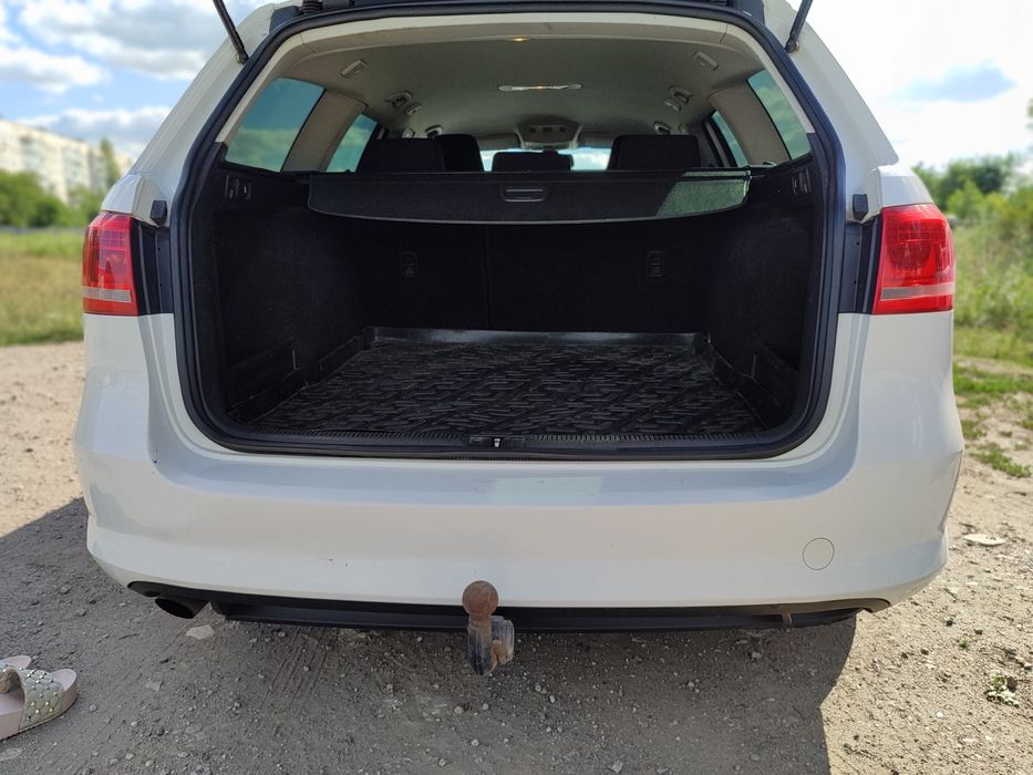 Продам автомобіль Volkswagen Passat B7