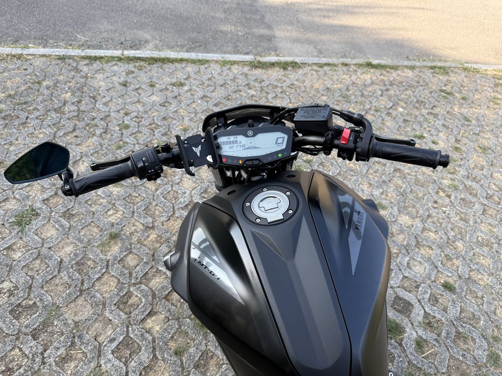 Yamaha Mt 07 - 2020 - black - full extras
