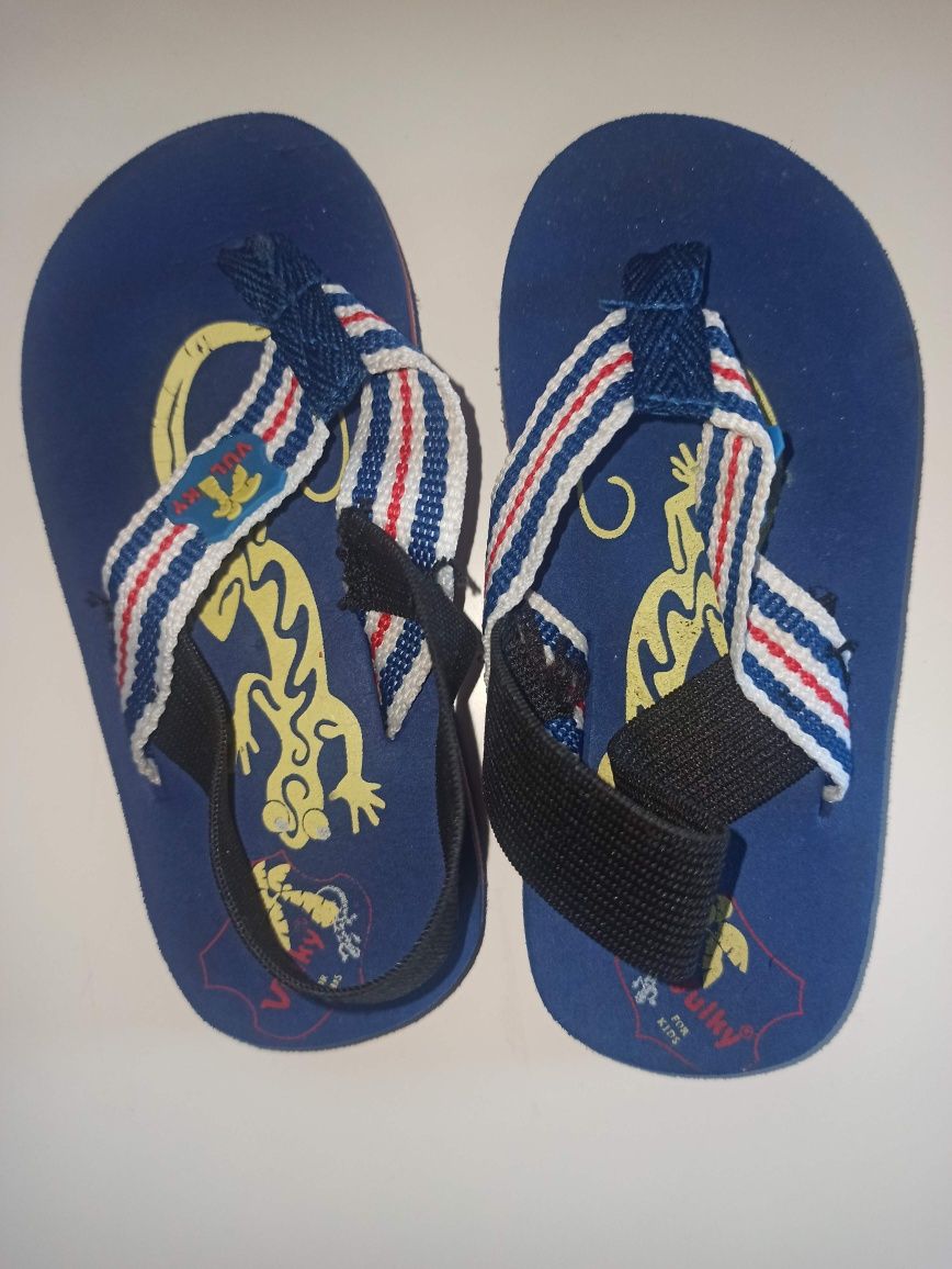 sandálias tipo havaiana n° 24