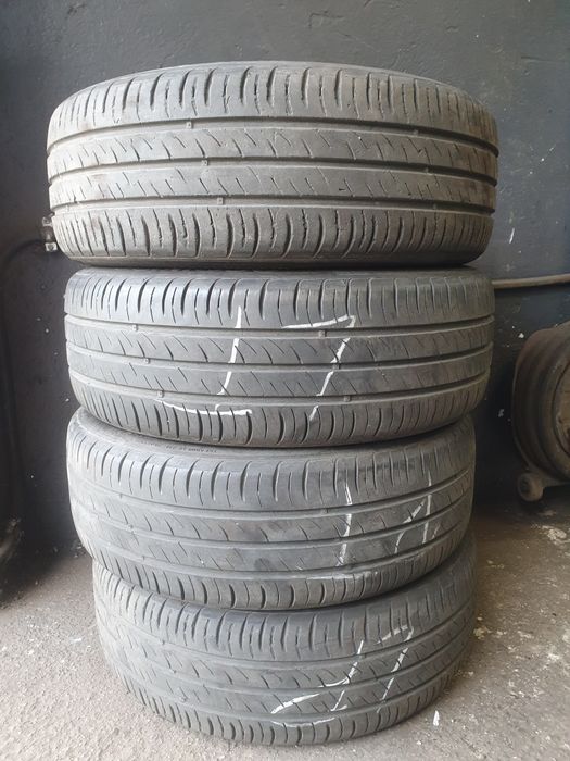 Rzeczy widoczne na zdjęciu oddam za darmo 15"