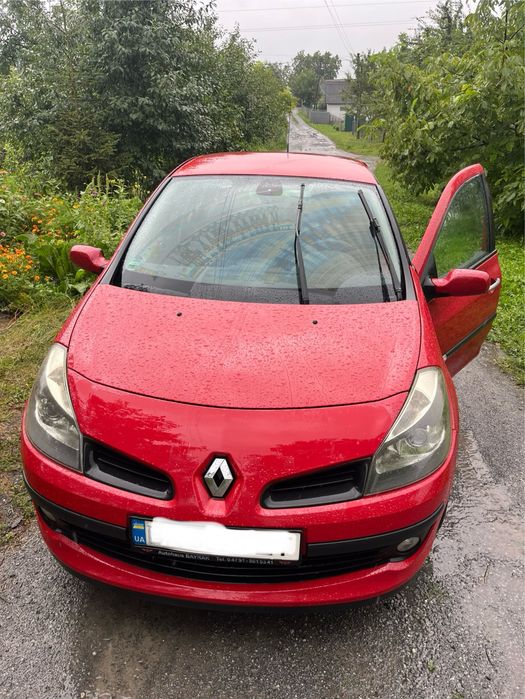 Renault Clio 3  шестиступка , повна комплектація