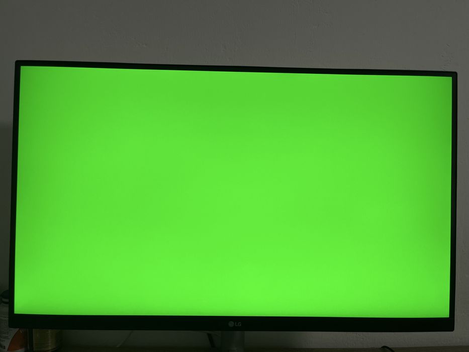 Монітор LG 27UK850-W для Macbook