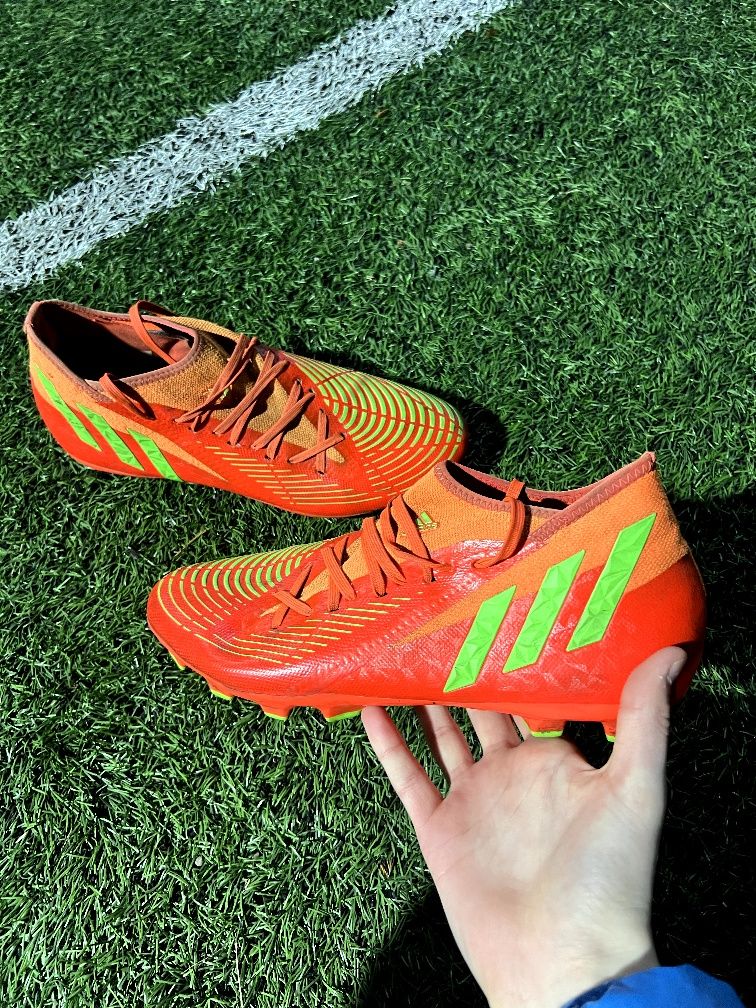 Футбольне взуття копочки Adidas