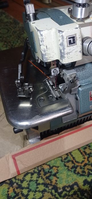 Оверлок, juki MO-816, пять ниток