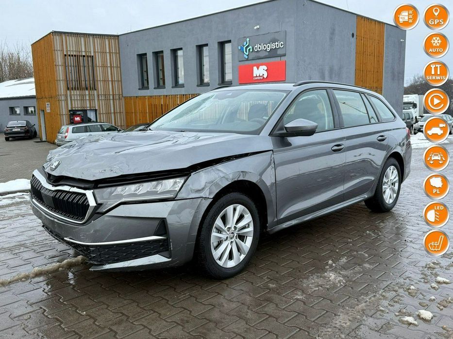 Skoda Octavia Selection*Lift*Led*VirtualCocpit*Grzanefotele*NiskiPrzebieg*Radar*FV23