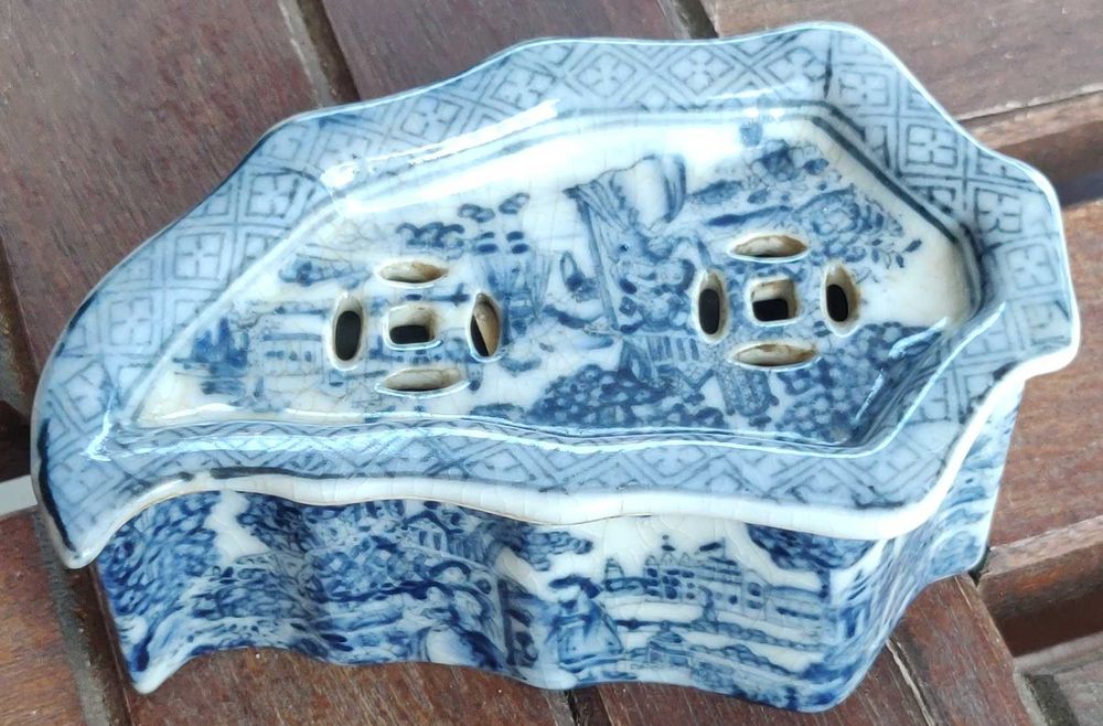 Vende-se caixa porcelana