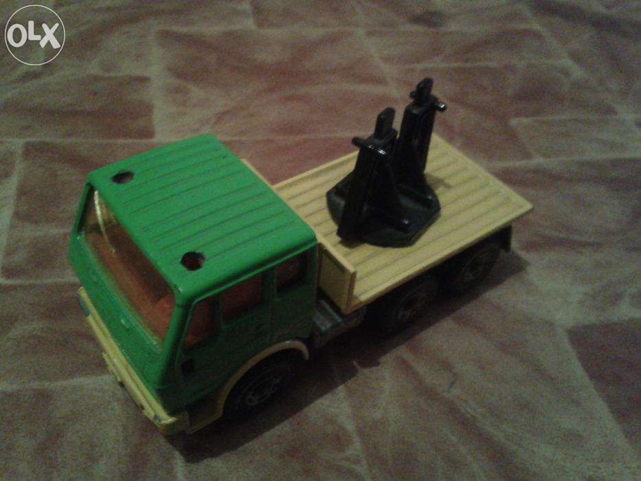 Zabawka Dźwig budowlany żuraw + auto holownicze