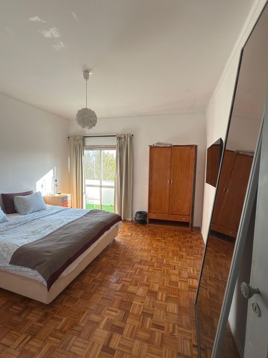 Quarto para casal ou casal com filho com varanda