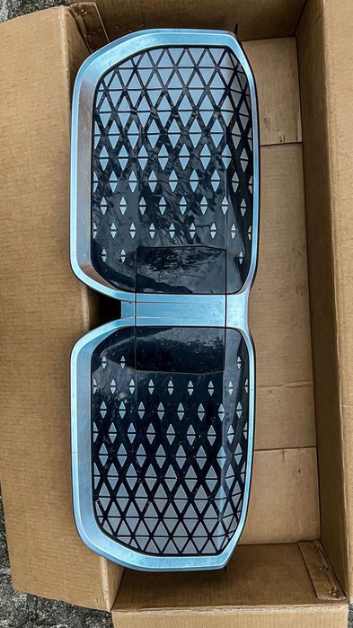 Grelha frontal de BMW Ix1 de 2024