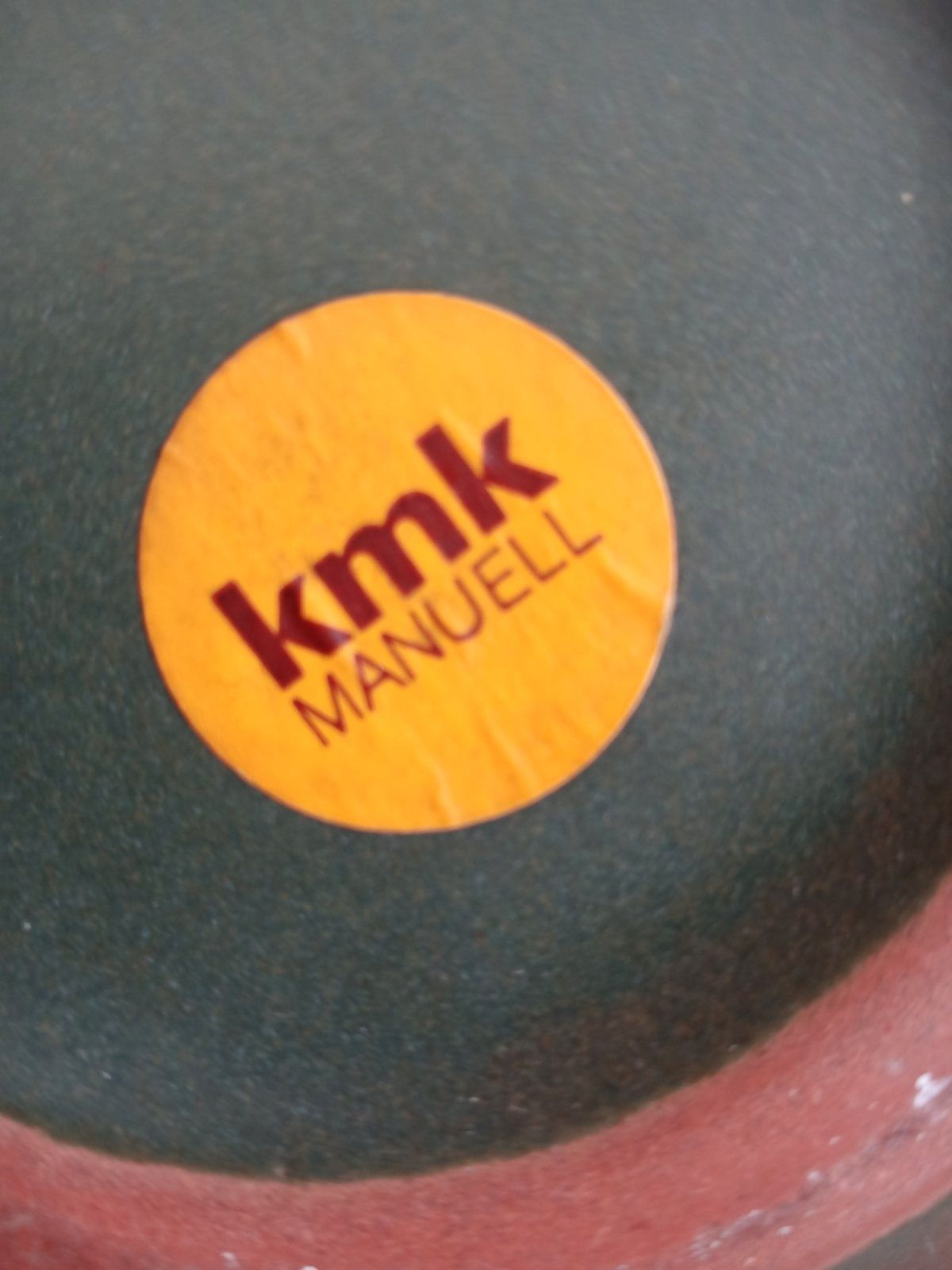 Dzban z lat 70. firmy KMK Manuel, ręcznie malowany