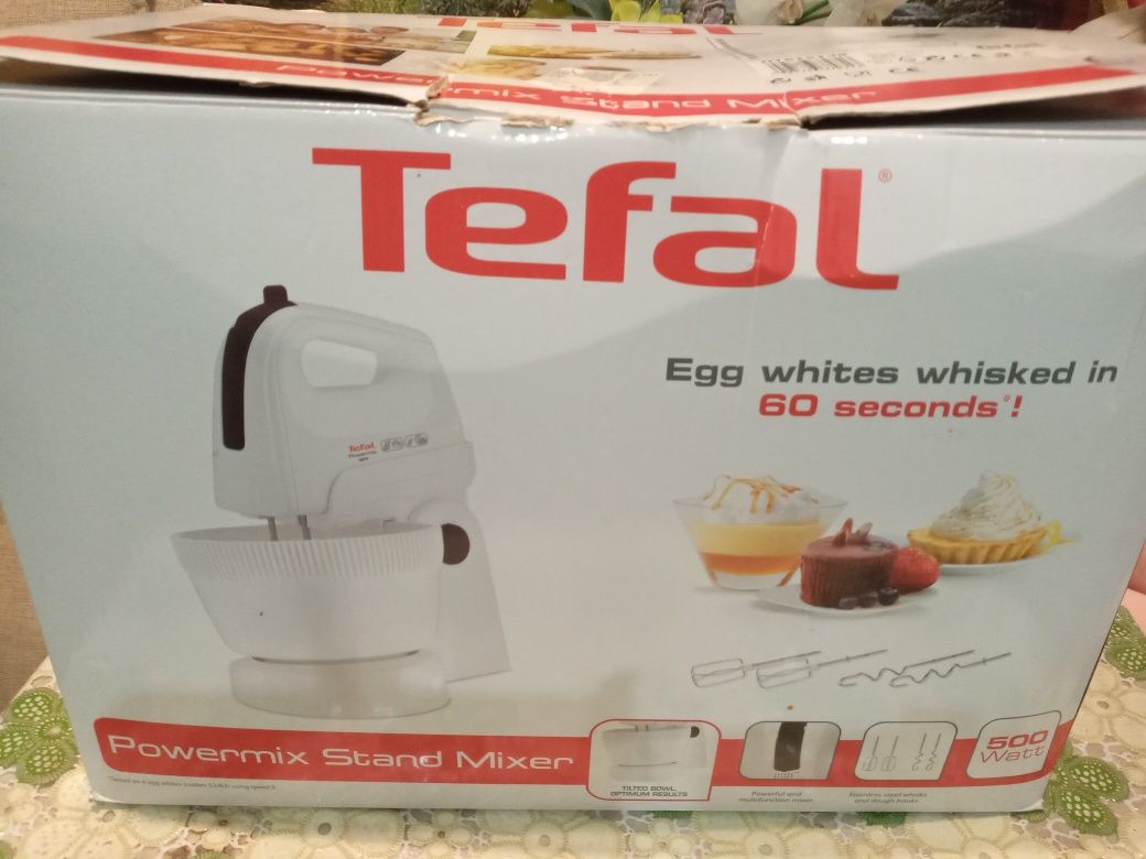 Миксер Tefal с крутящейся чашей