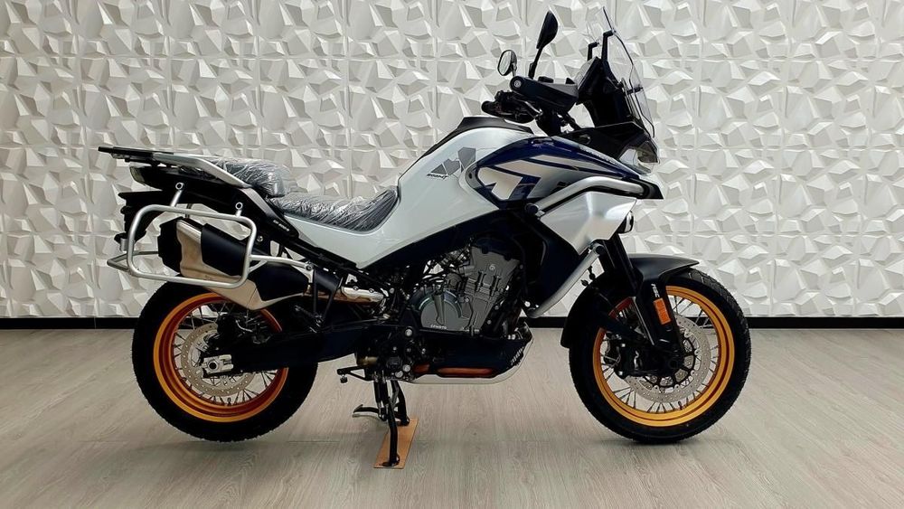 CF Moto 800MT Explore