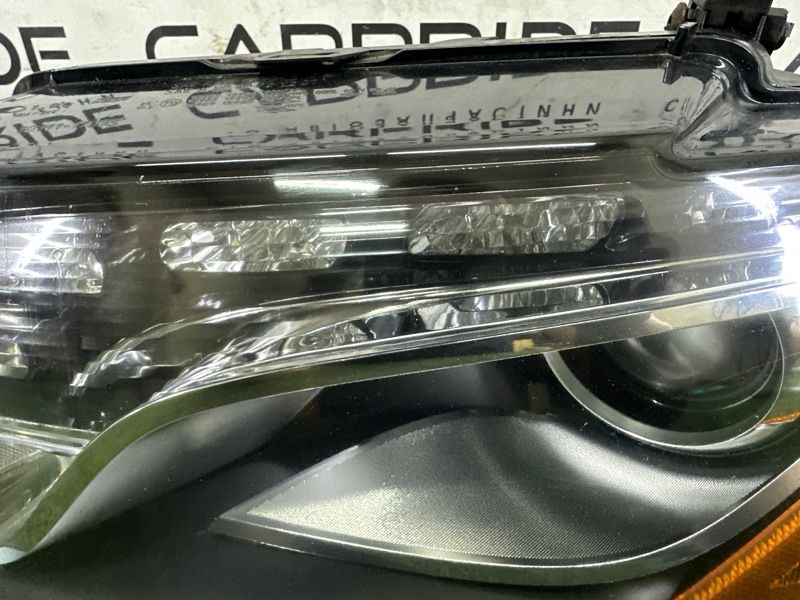 Фара левая AUDI Q5 8R 3.2 CALB 2010