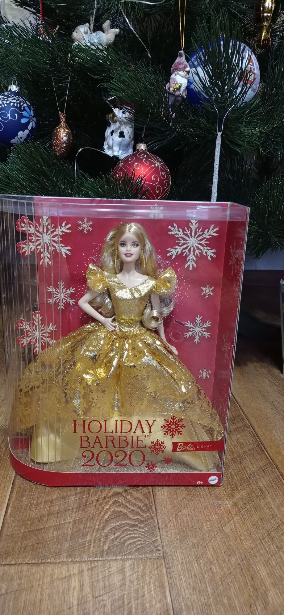 Колекційна лялька Barbie Holiday 2020