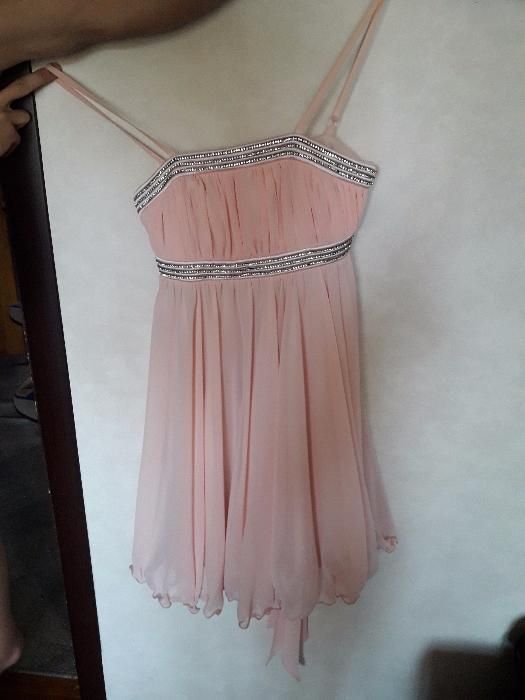 Продам шикарное, праздничное  платье