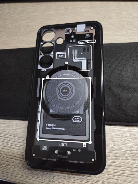 Etui Samsung S25 Spigen Zero One